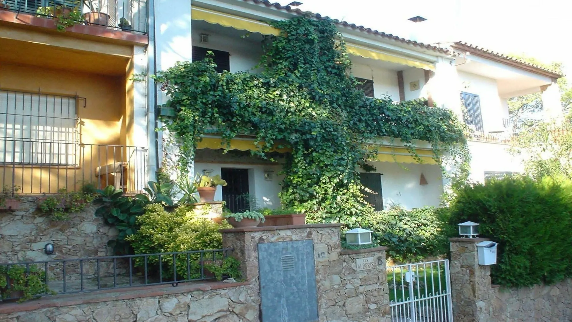 Alberts Pella Palafrugell Spain